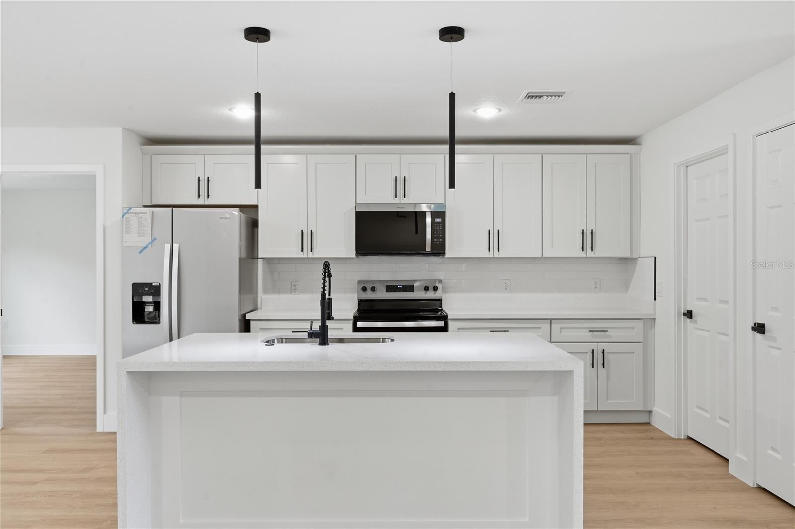 SUN N LAKE - Residential