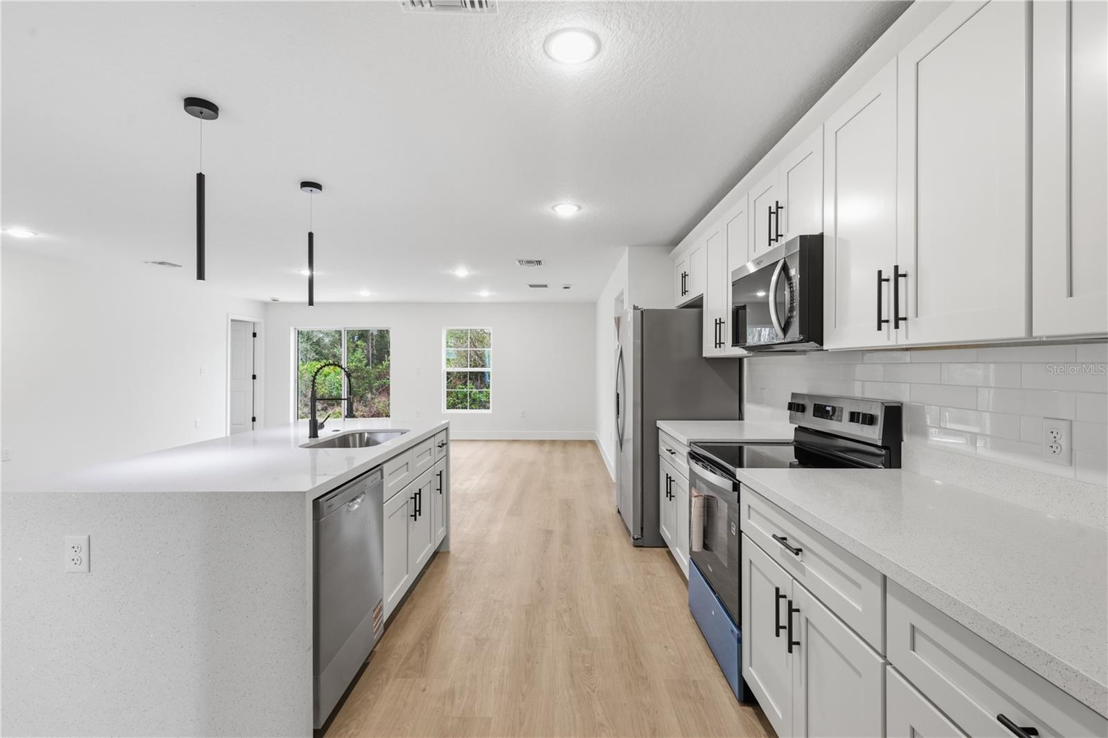 SUN N LAKE - Residential