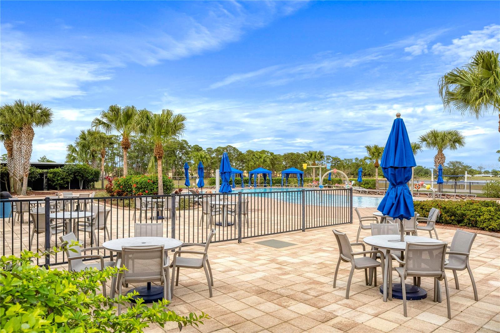 SUN N LAKE - Residential