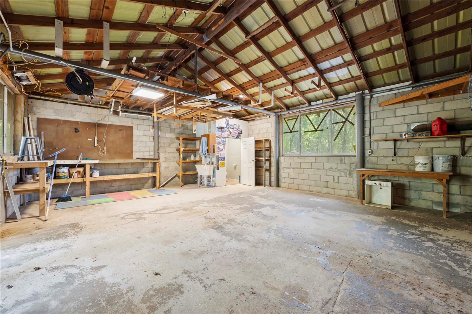 ACREAGE - Residential