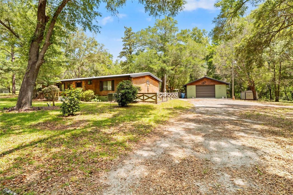 Photo of 27137 Lambeth Road, Brooksville, FL 34602 (MLS # W7885492)