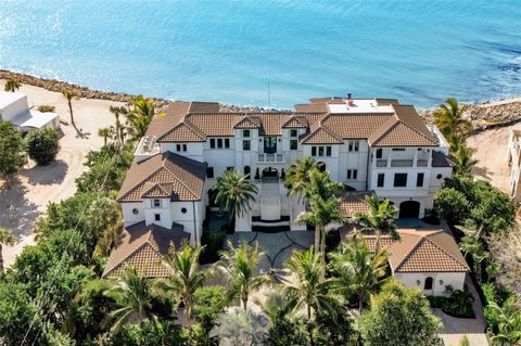 Photo of 7366 Point Of Rocks Road, Sarasota, FL 34242 (MLS # A4673754)