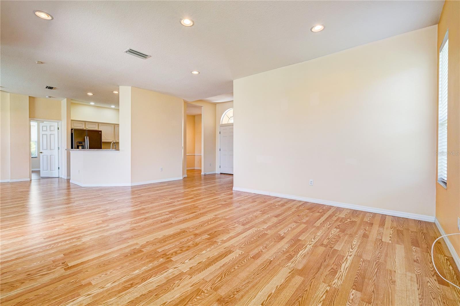GLENN LAKES PH 6 - Residential Lease