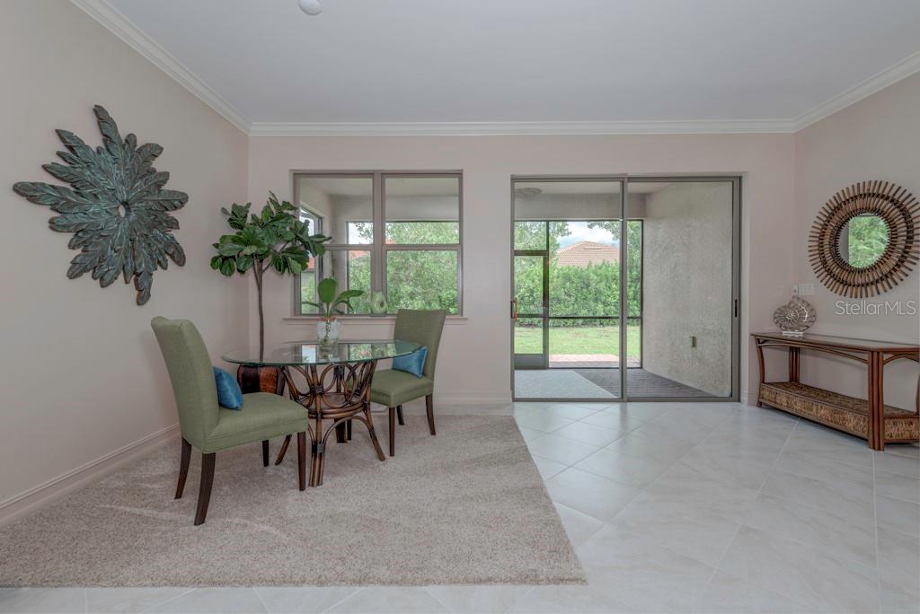 TOSCANA ISLES UNS 1 2 - Residential