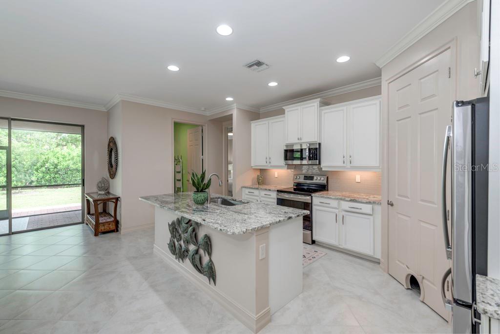 TOSCANA ISLES UNS 1 2 - Residential