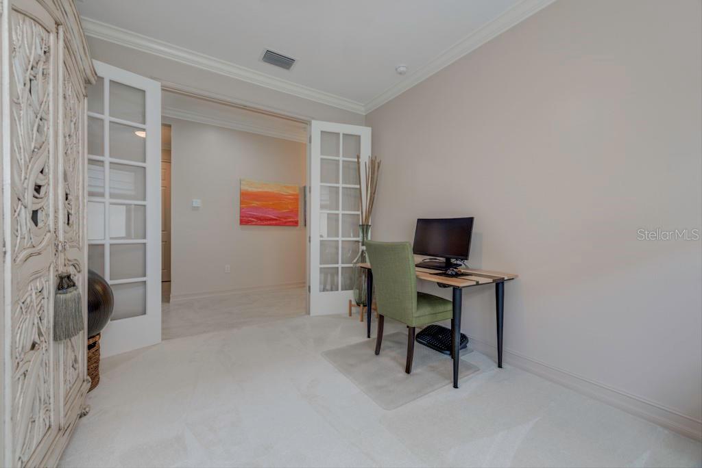 TOSCANA ISLES UNS 1 2 - Residential