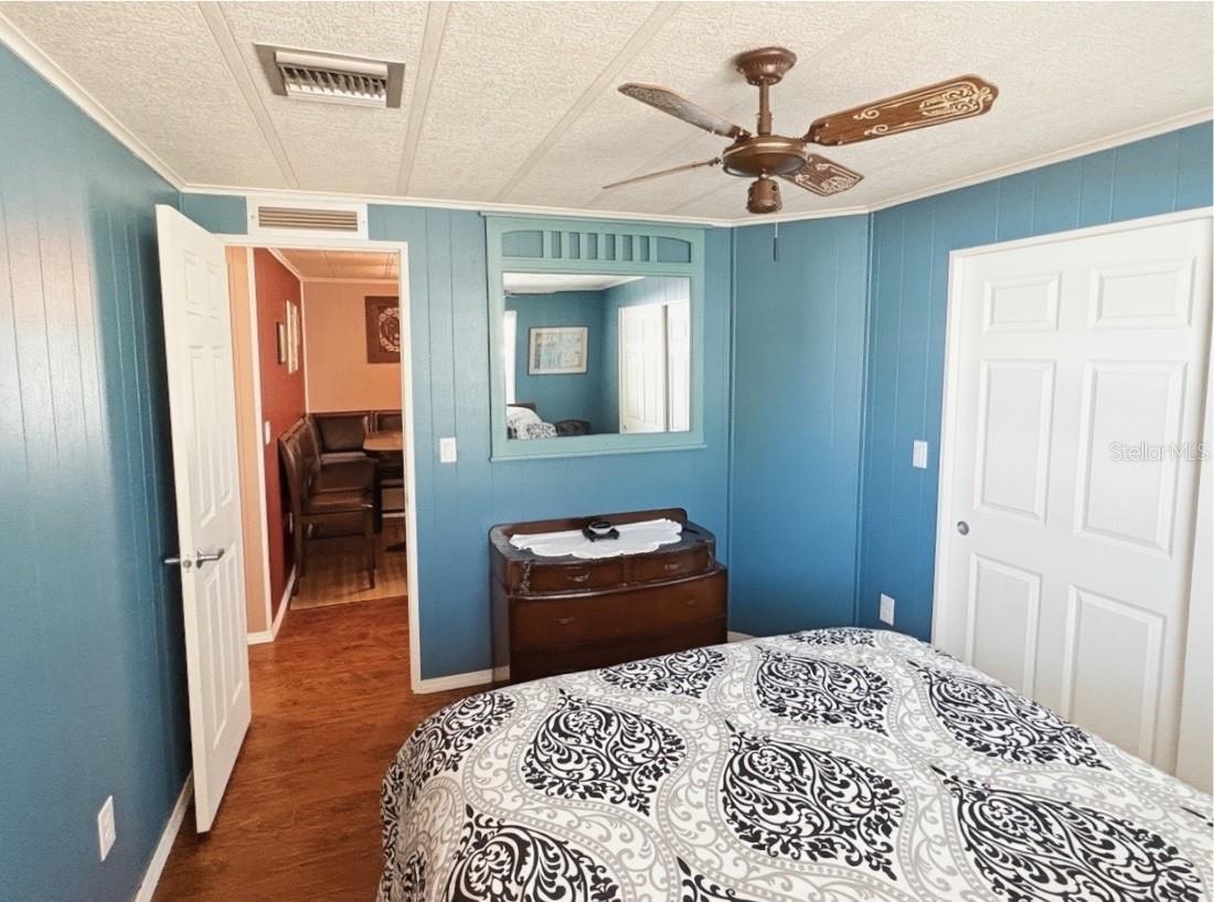 CONTINENTAL CAMPER RESORTS INC - Residential