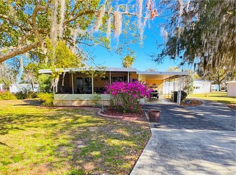 Photo of 11 S Bobwhite Road, Wildwood, FL 34785 (MLS # G5109052)