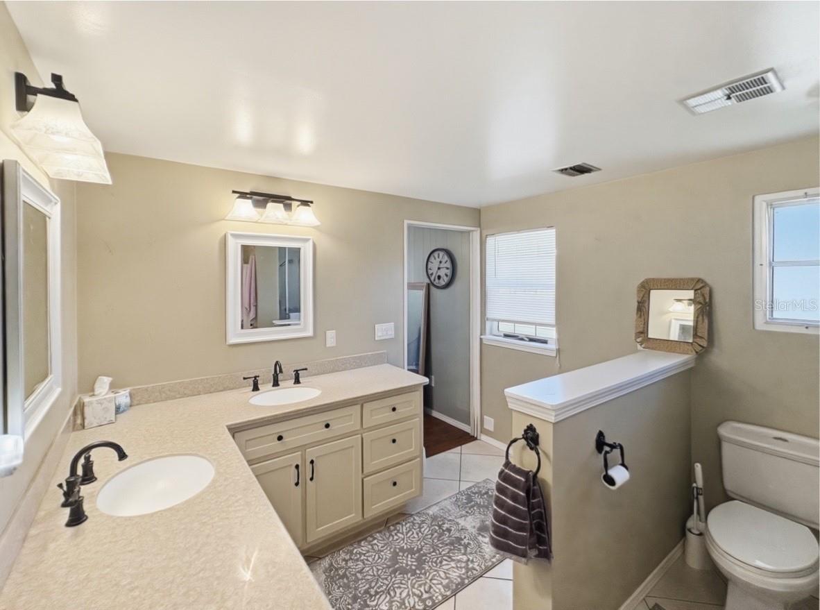 CONTINENTAL CAMPER RESORTS INC - Residential