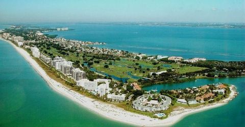 A home in LONGBOAT KEY