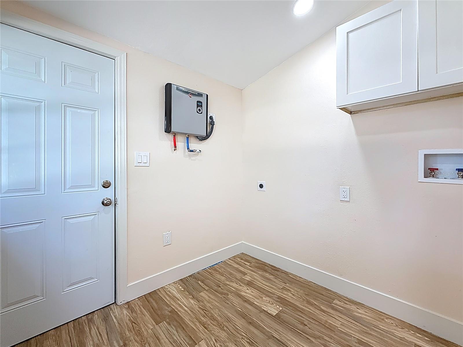 EAST VIEW ADD - Residential