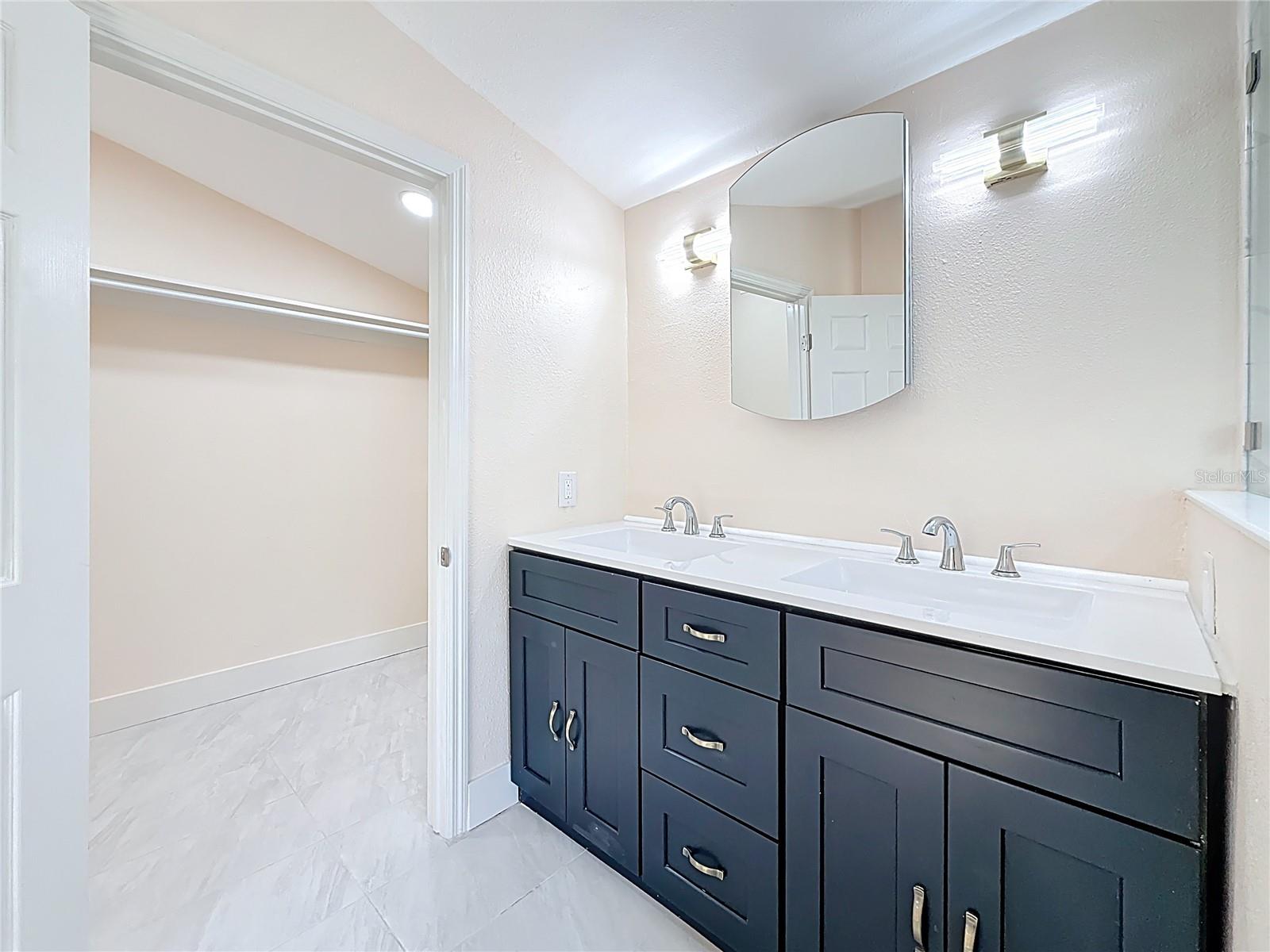 EAST VIEW ADD - Residential