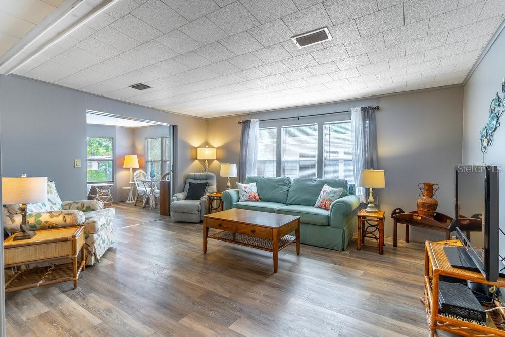 THE FOREST - Residential