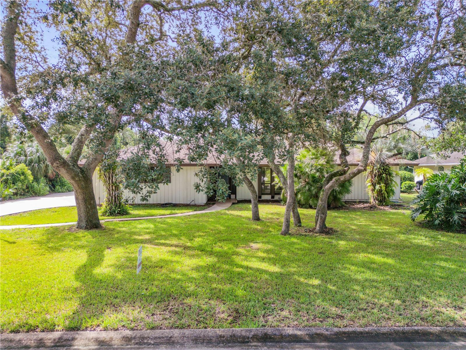 530 CLUB HOUSE BOULEVARD