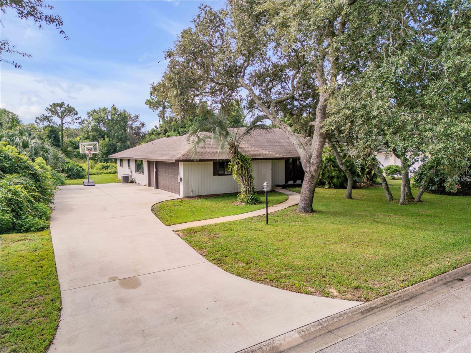 530 CLUB HOUSE BOULEVARD