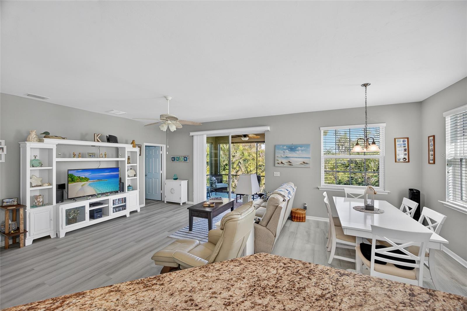 RIO VILLA LAKES - Residential