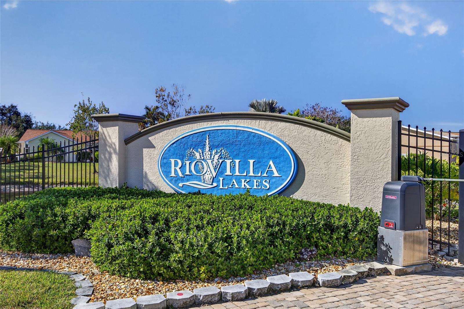 RIO VILLA LAKES - Residential