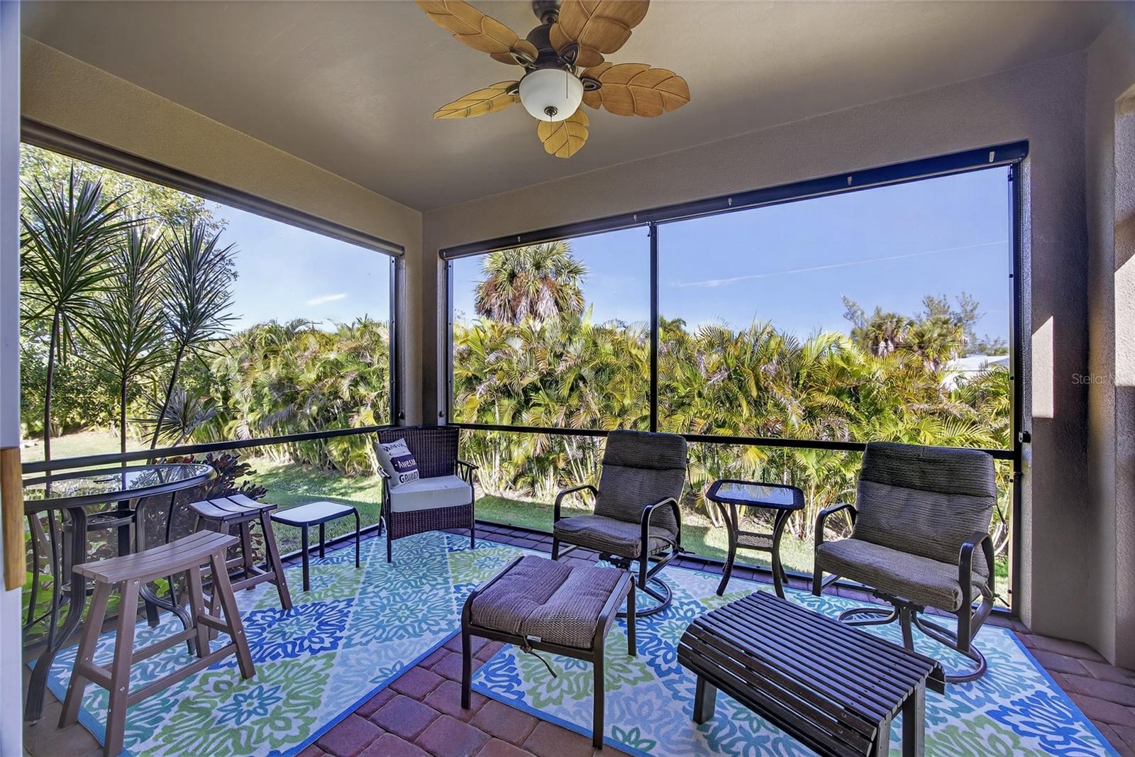 RIO VILLA LAKES - Residential