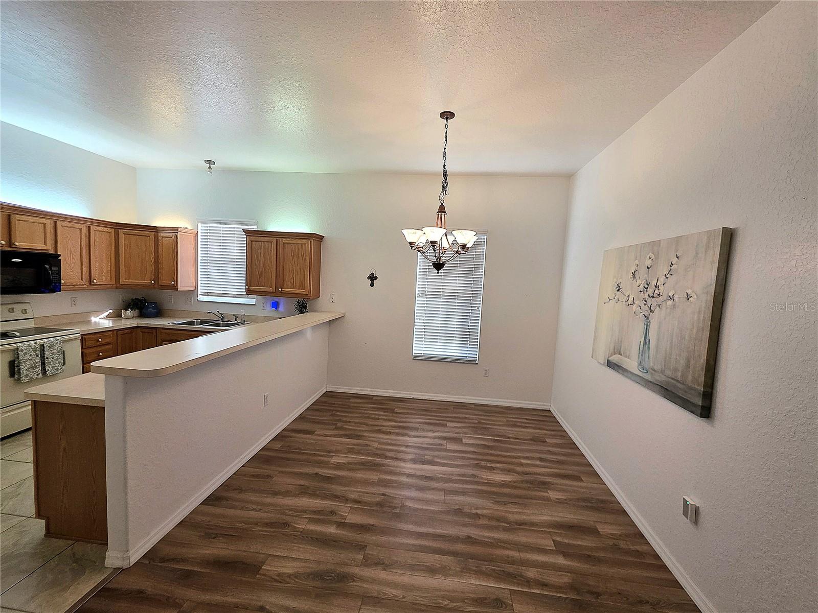 2116 NE 40TH TERRACE