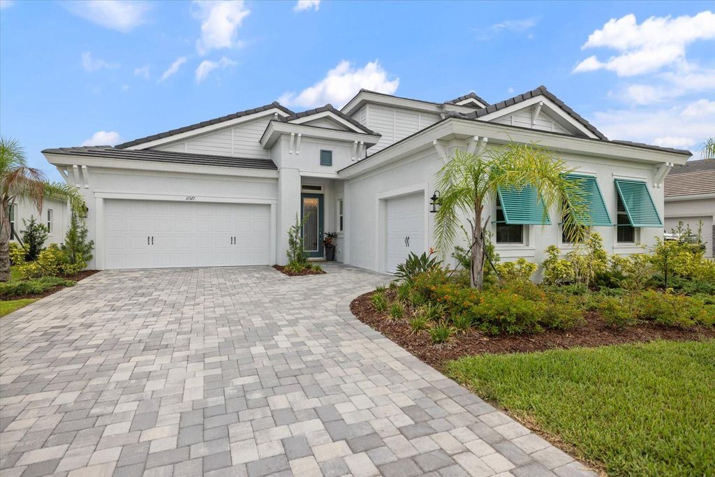Photo of 11571 Gleaming Terrace, Venice, FL 34293 (MLS # N6139719)