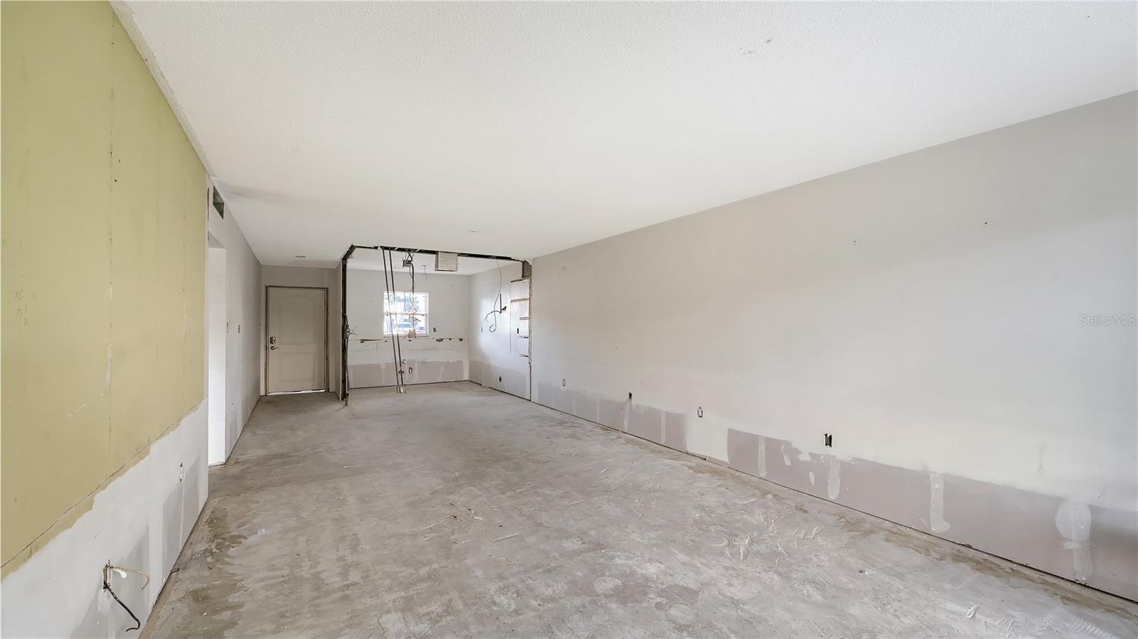 3330 GULF OF MEXICO DRIVE 107D