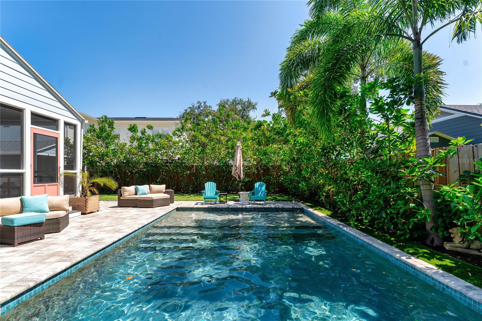 115 S BEVERLY AVENUE