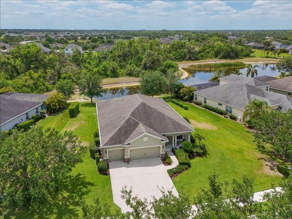 Photo of 16711 Rivers Reach Boulevard, Parrish, FL 34219 (MLS # A4649784)