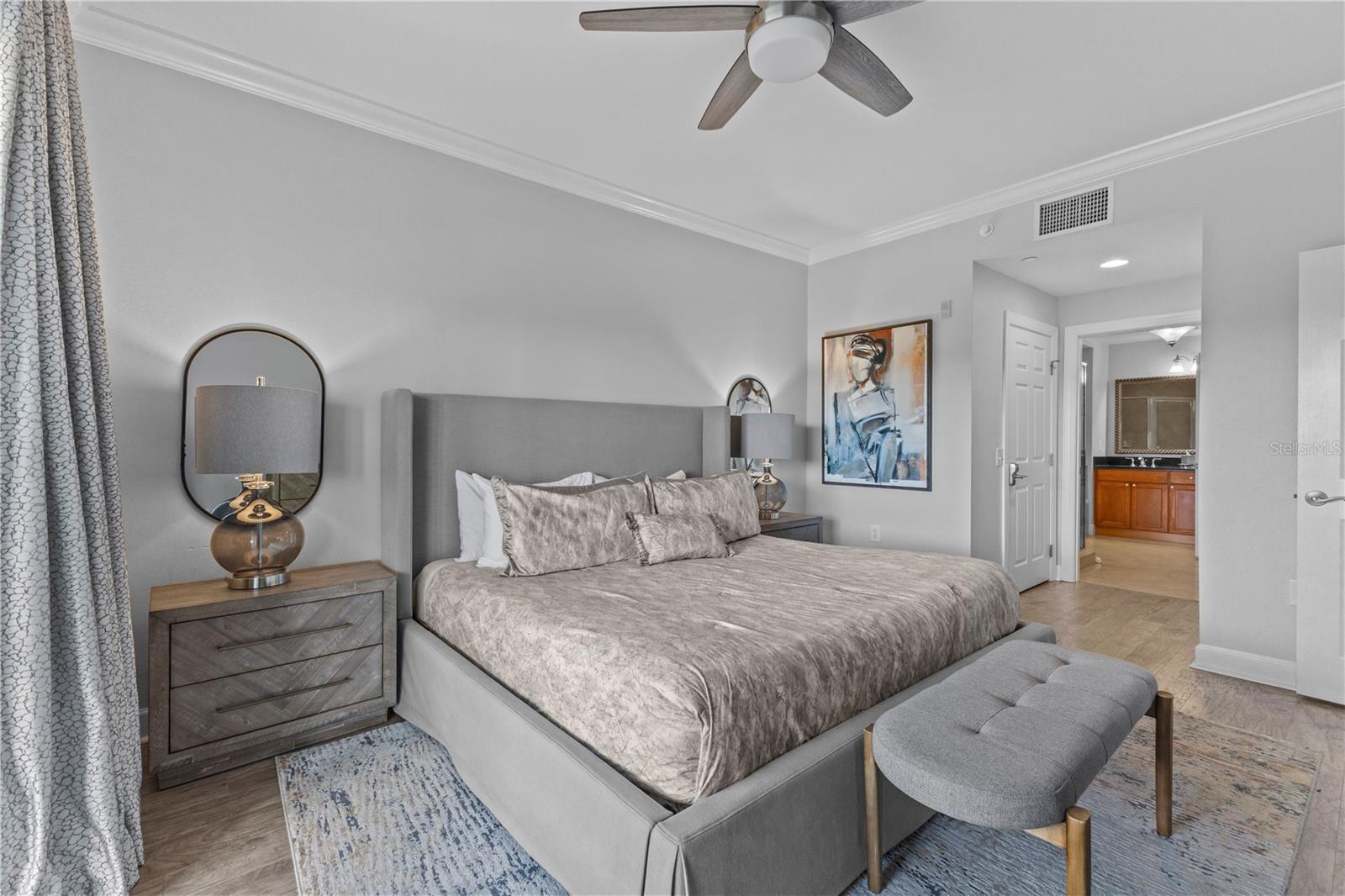 CENTRE COURT RIDGE CONDO PH 3 BLDG C - Residential