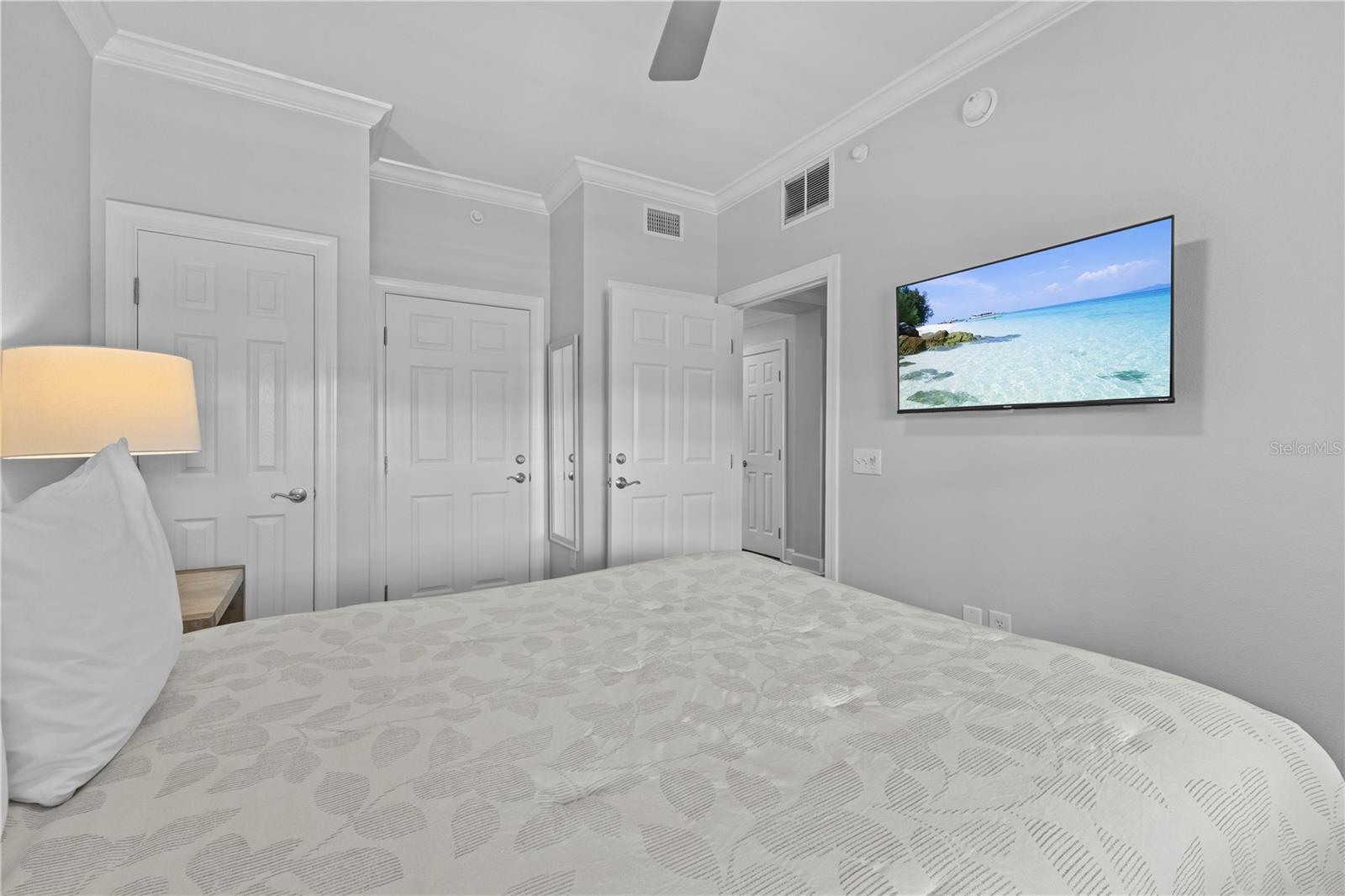 CENTRE COURT RIDGE CONDO PH 3 BLDG C - Residential