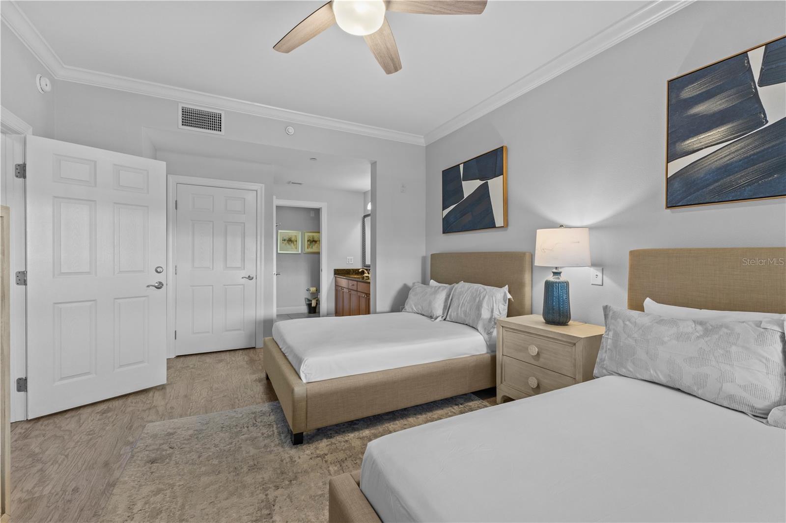 CENTRE COURT RIDGE CONDO PH 3 BLDG C - Residential