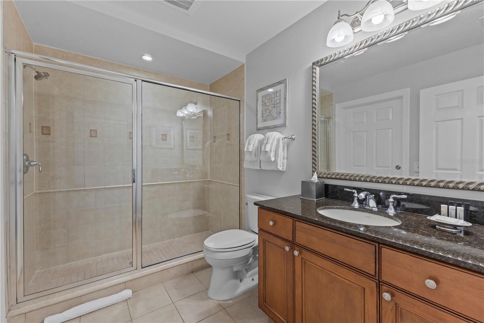 CENTRE COURT RIDGE CONDO PH 3 BLDG C - Residential