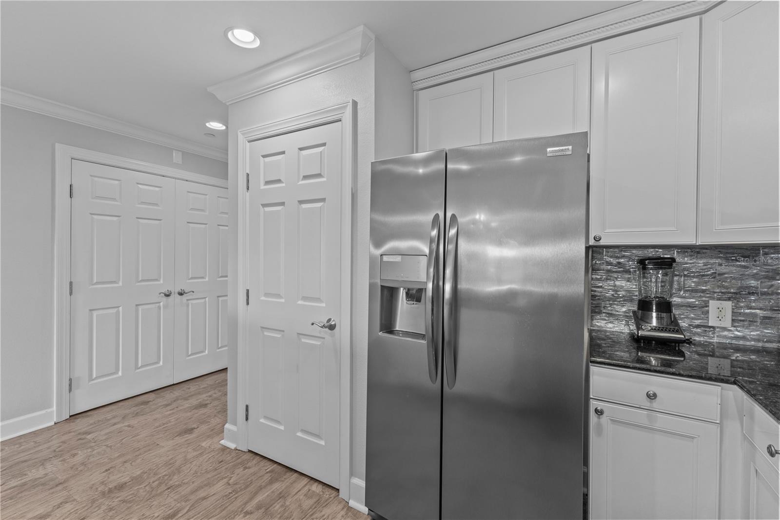 CENTRE COURT RIDGE CONDO PH 3 BLDG C - Residential