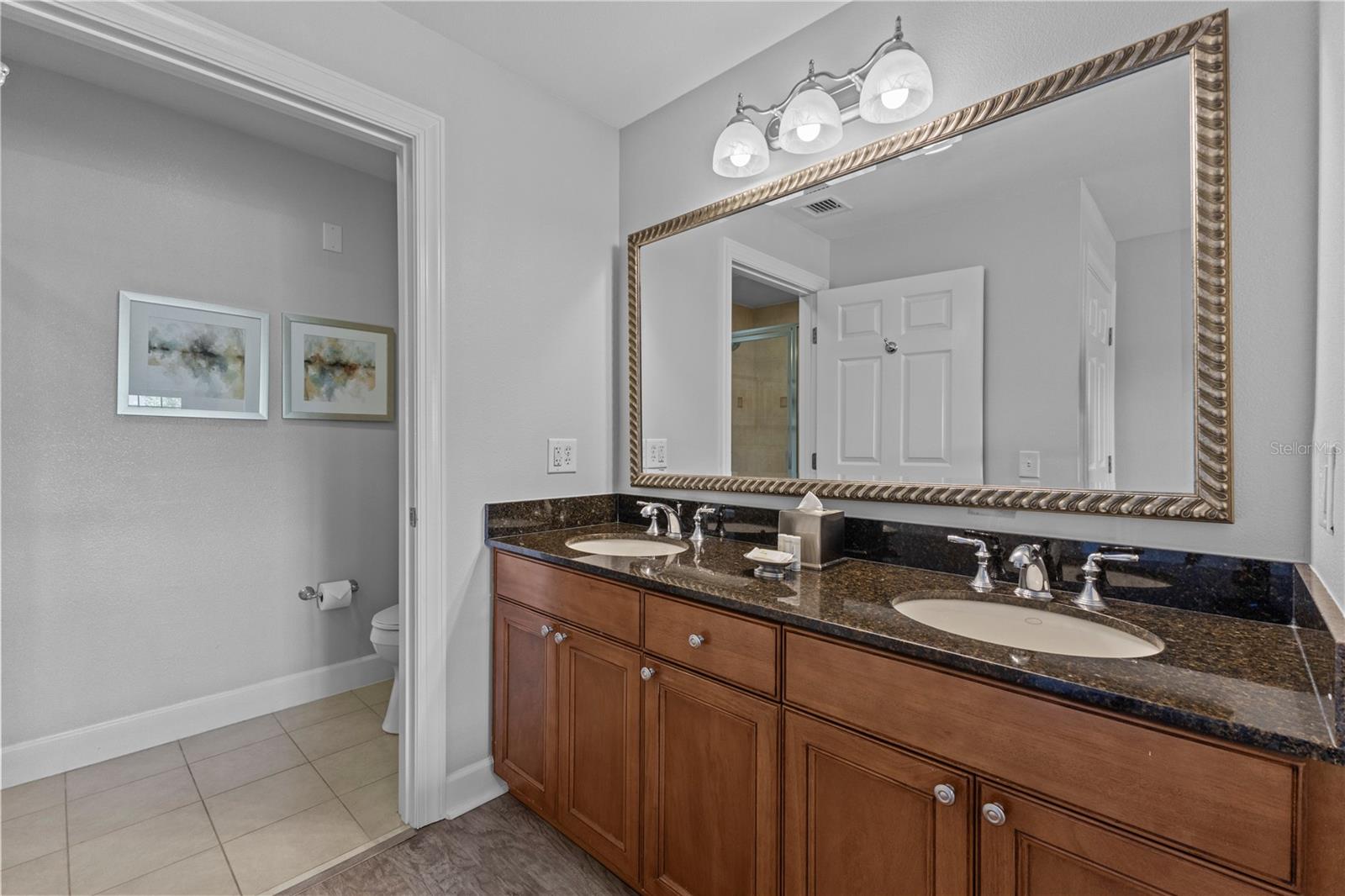 CENTRE COURT RIDGE CONDO PH 3 BLDG C - Residential