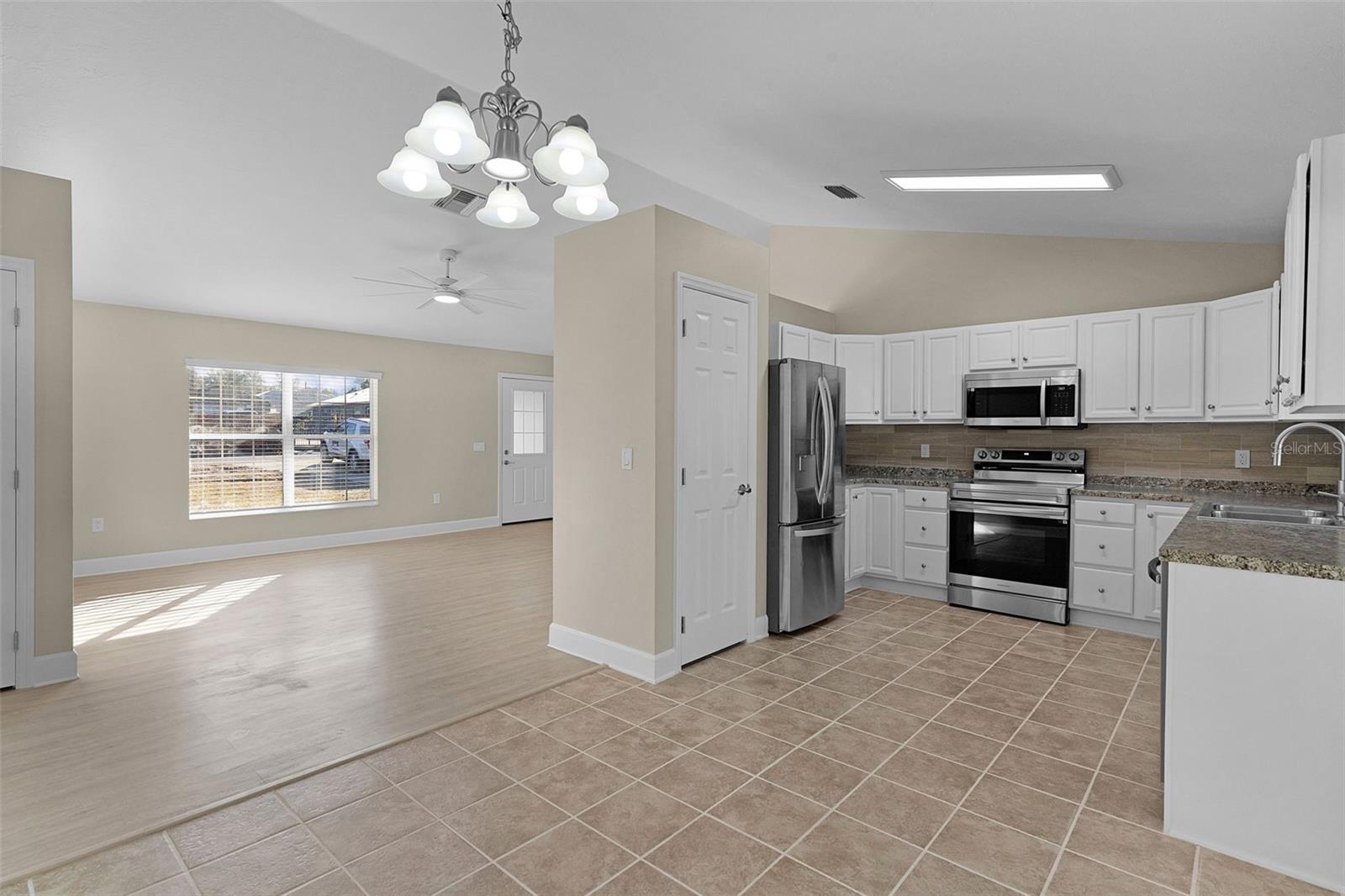 ORANGE BLOSSOM HILLS UN 01 - Residential