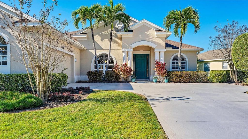 Photo of 13920 Wood Duck Circle, Lakewood Ranch, FL 34202 (MLS # A4679225)
