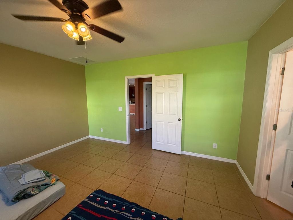 listing image 50