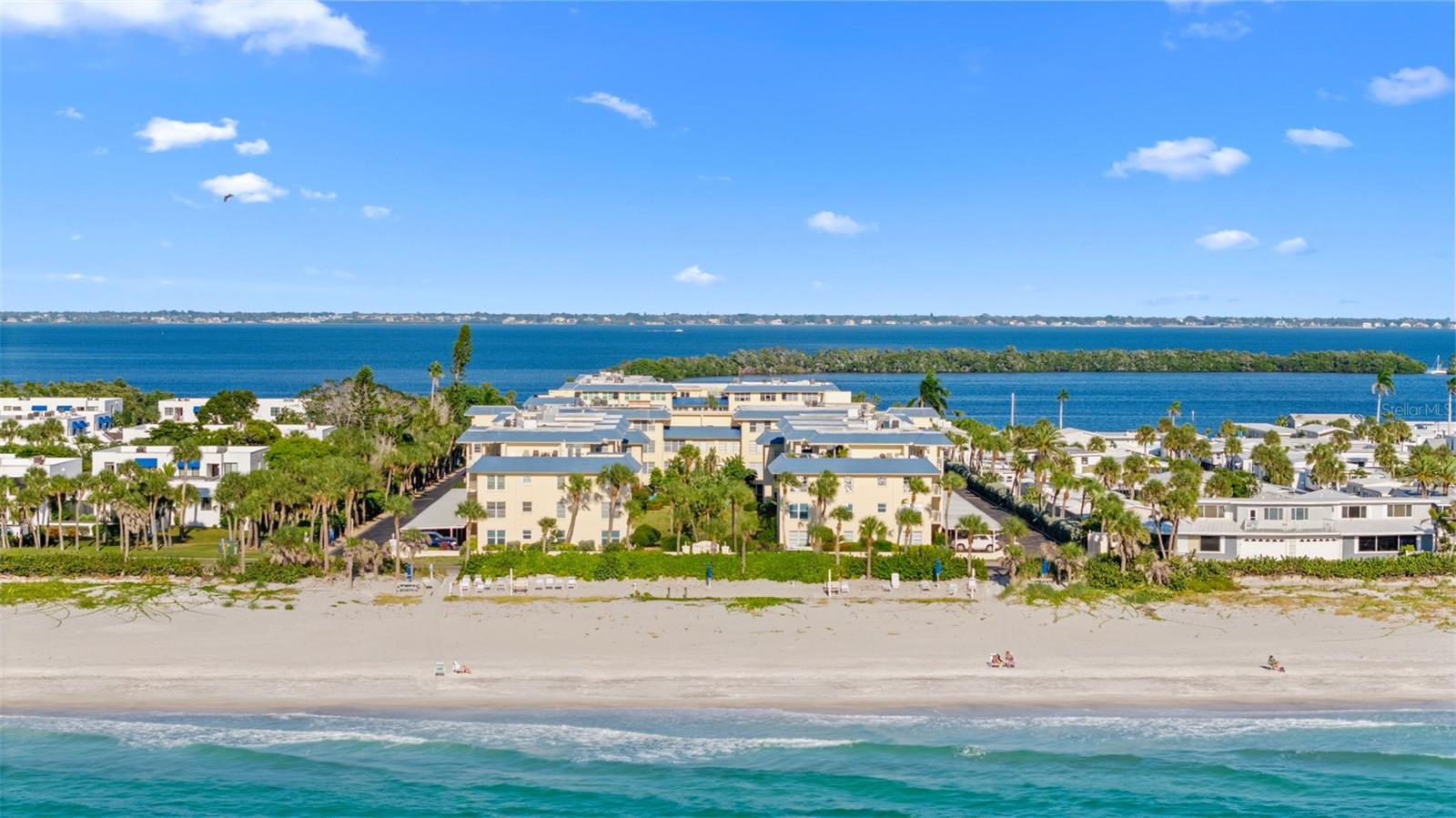 BEACH HARBOR CLUB - Residential
