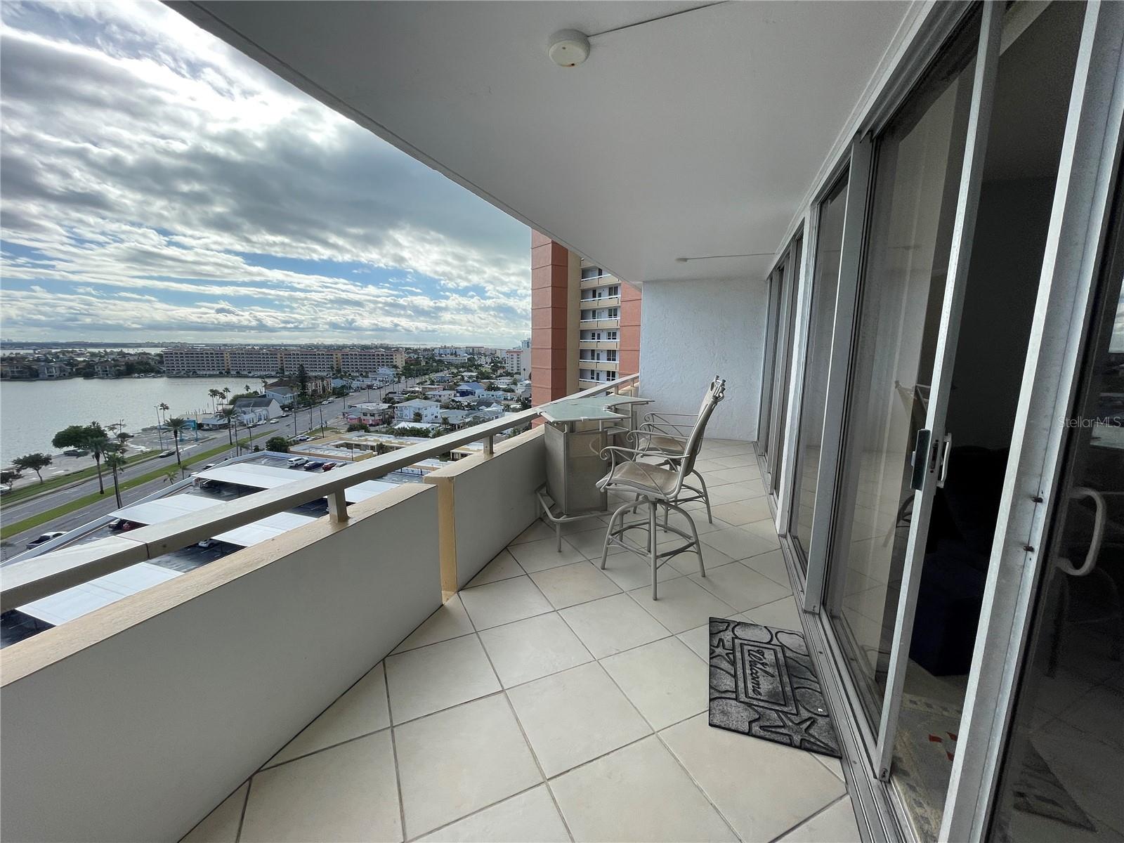 REDINGTON TOWERS BLDG 2 CONDO - Residential