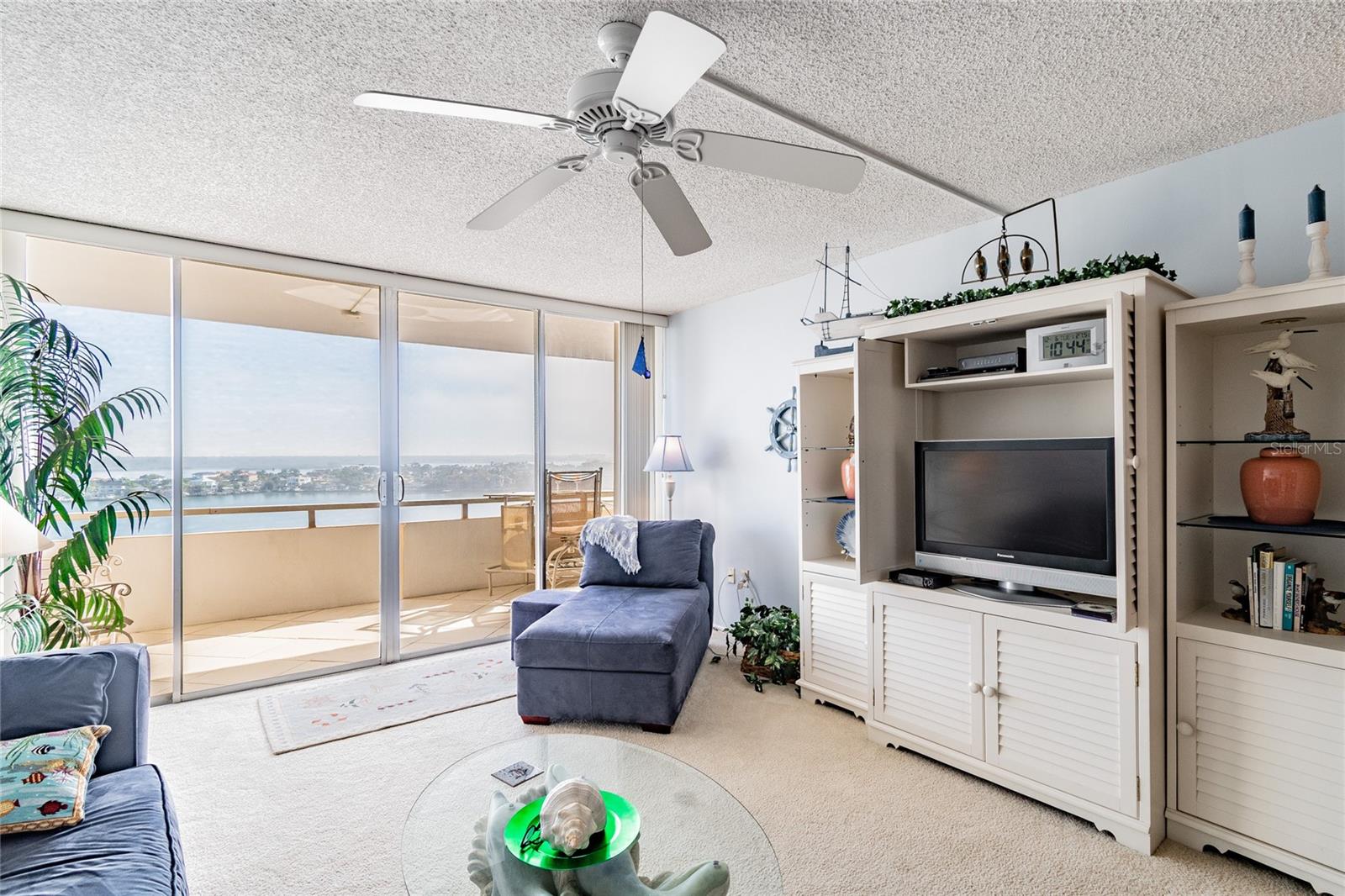 REDINGTON TOWERS BLDG 2 CONDO - Residential