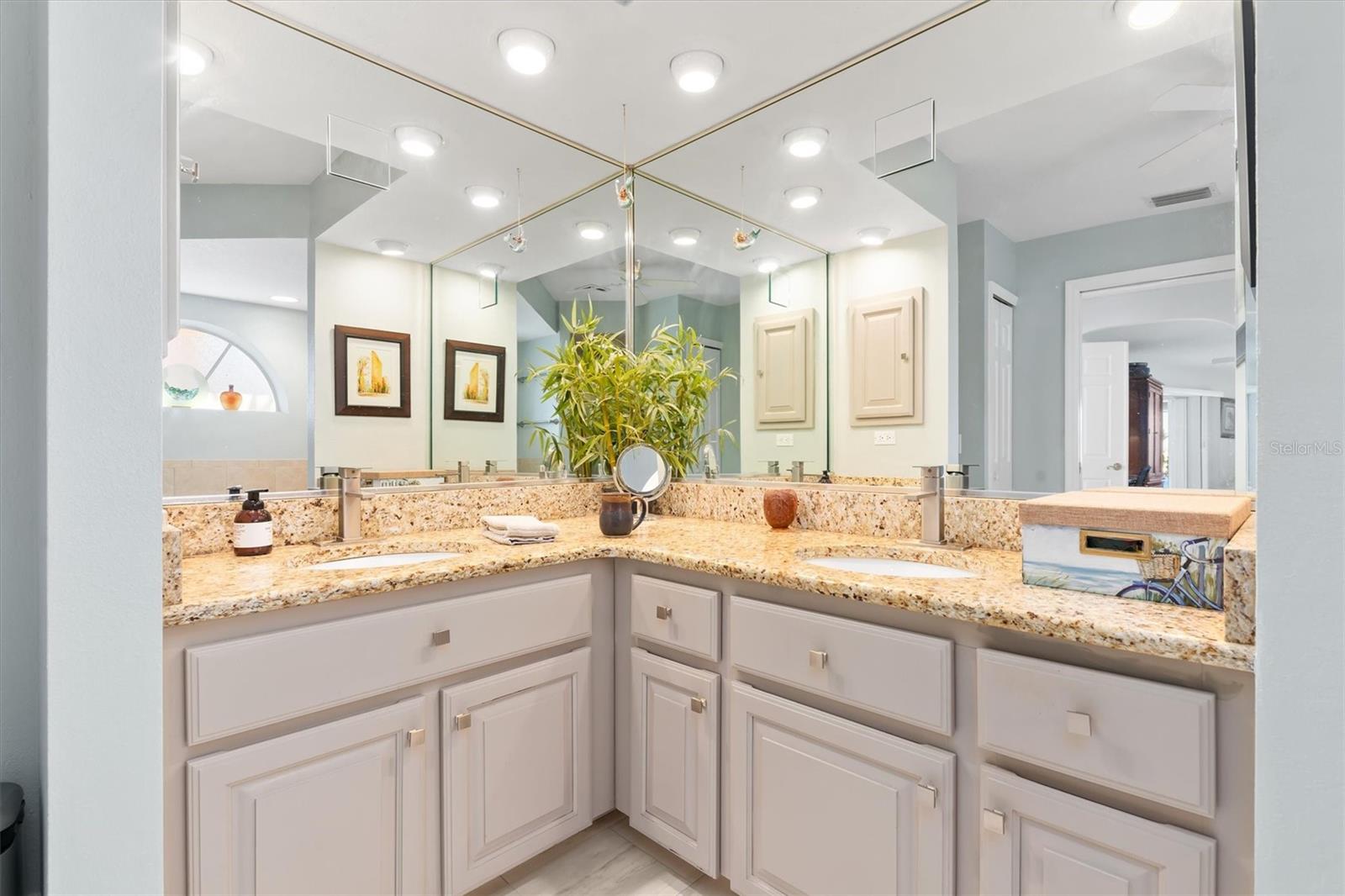 PUNTA GORDA ISLES SEC 14 - Residential