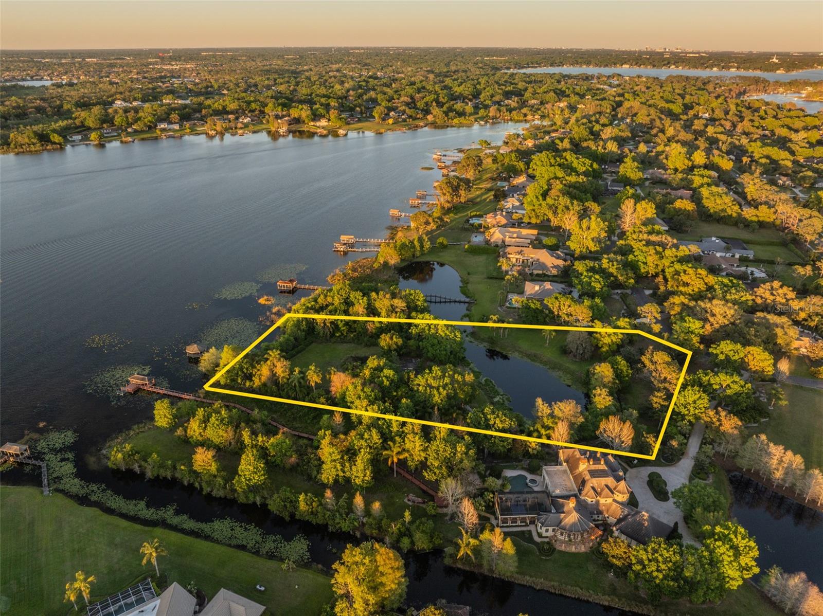 2938 SUNBITTERN COURT