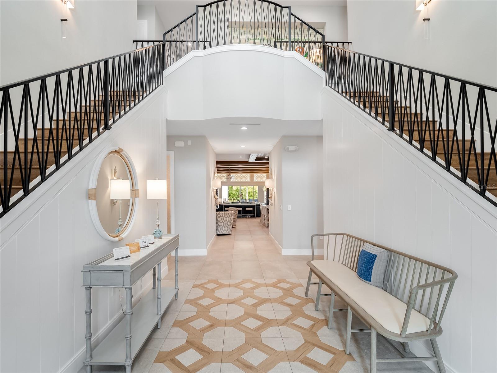 812 DESERT MOUNTAIN COURT