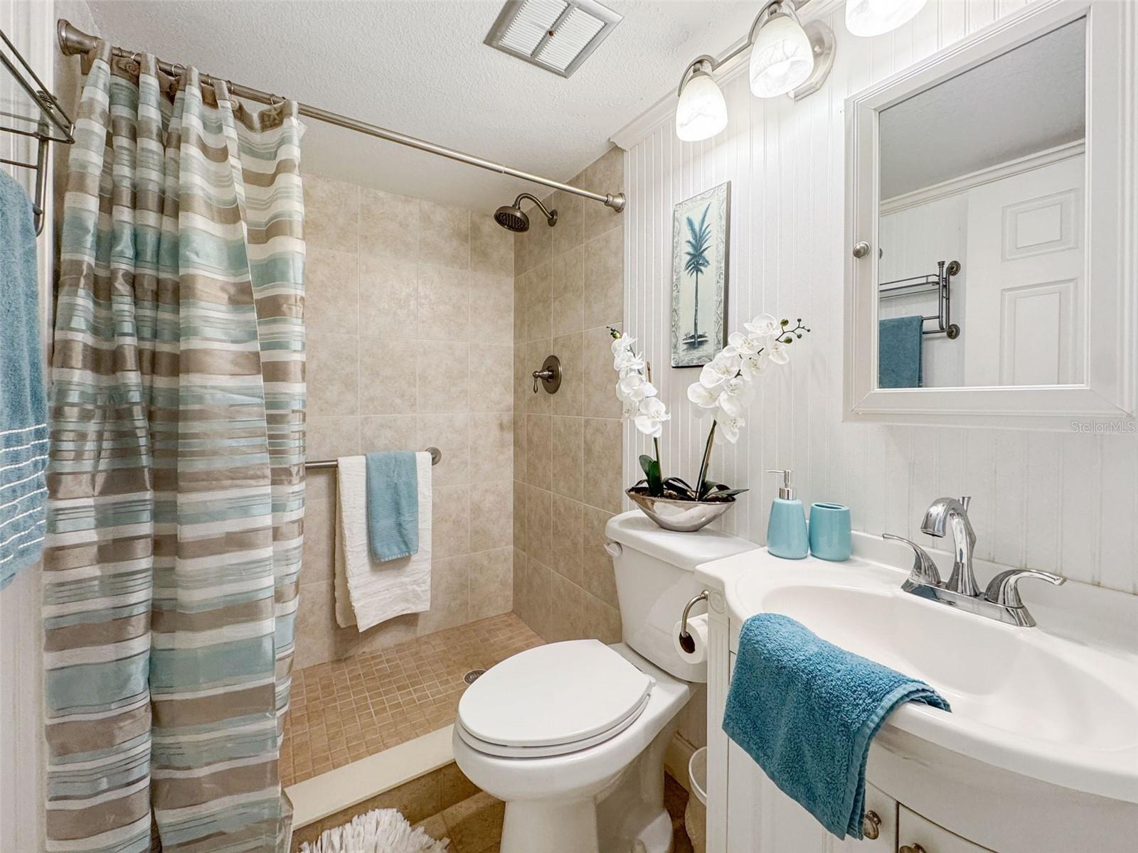 SHORE MARINER THE CONDO - Residential