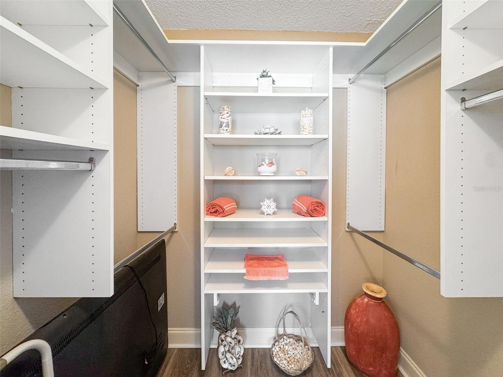 SHORE MARINER THE CONDO - Residential