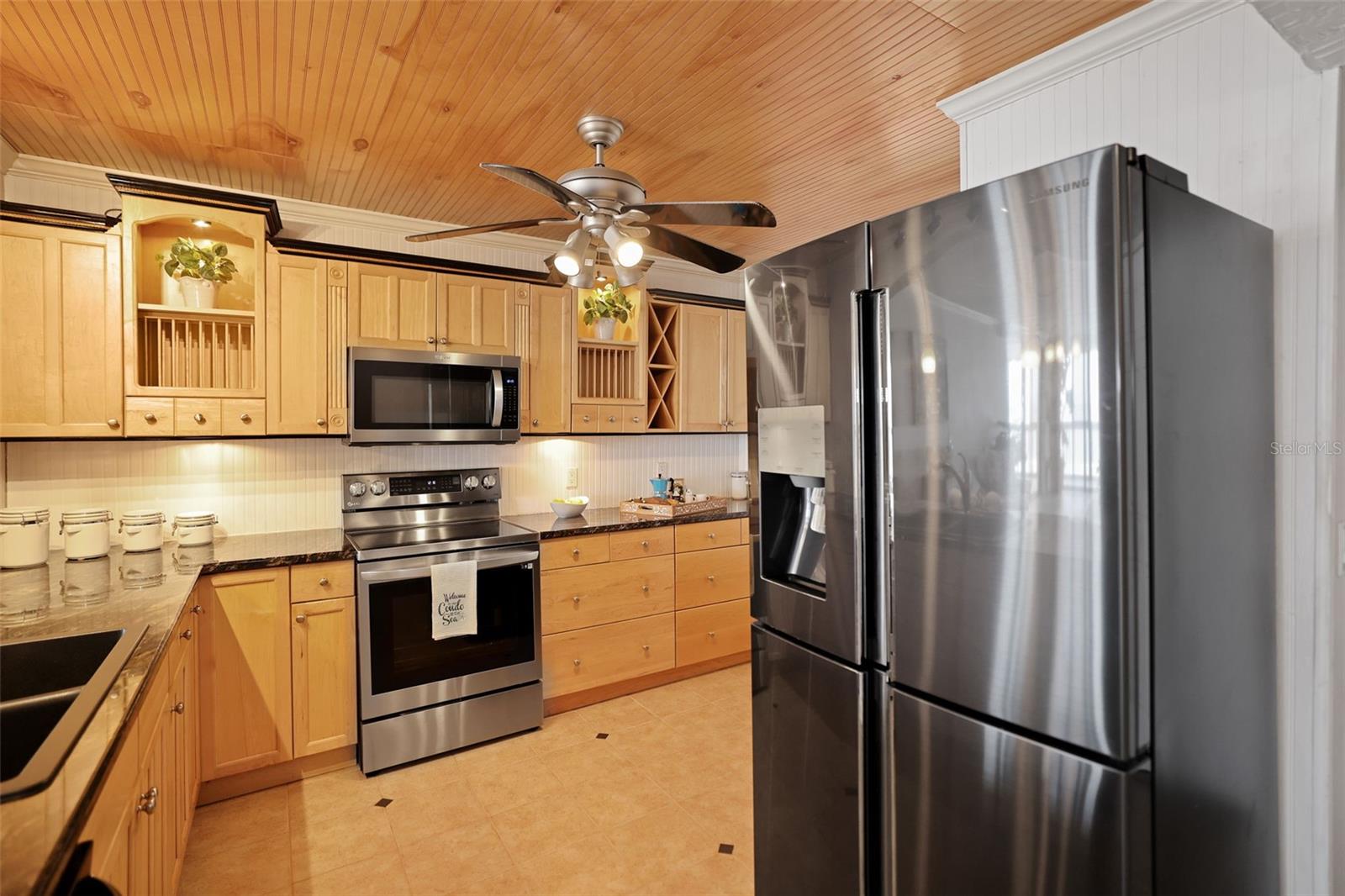 SHORE MARINER THE CONDO - Residential