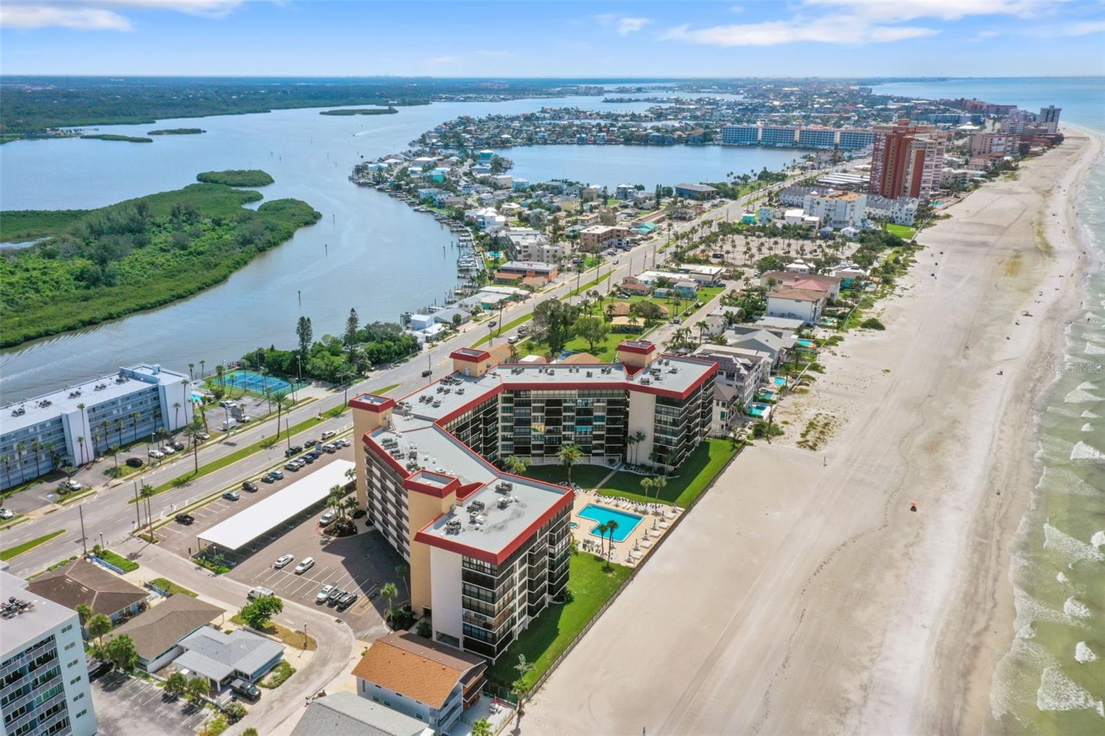 SHORE MARINER THE CONDO - Residential