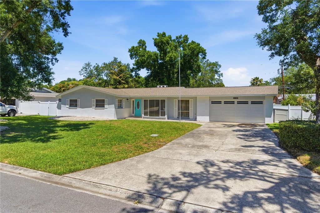 Photo of 1730 Winfield Road N, Clearwater, FL 33756 (MLS # TB8498769)