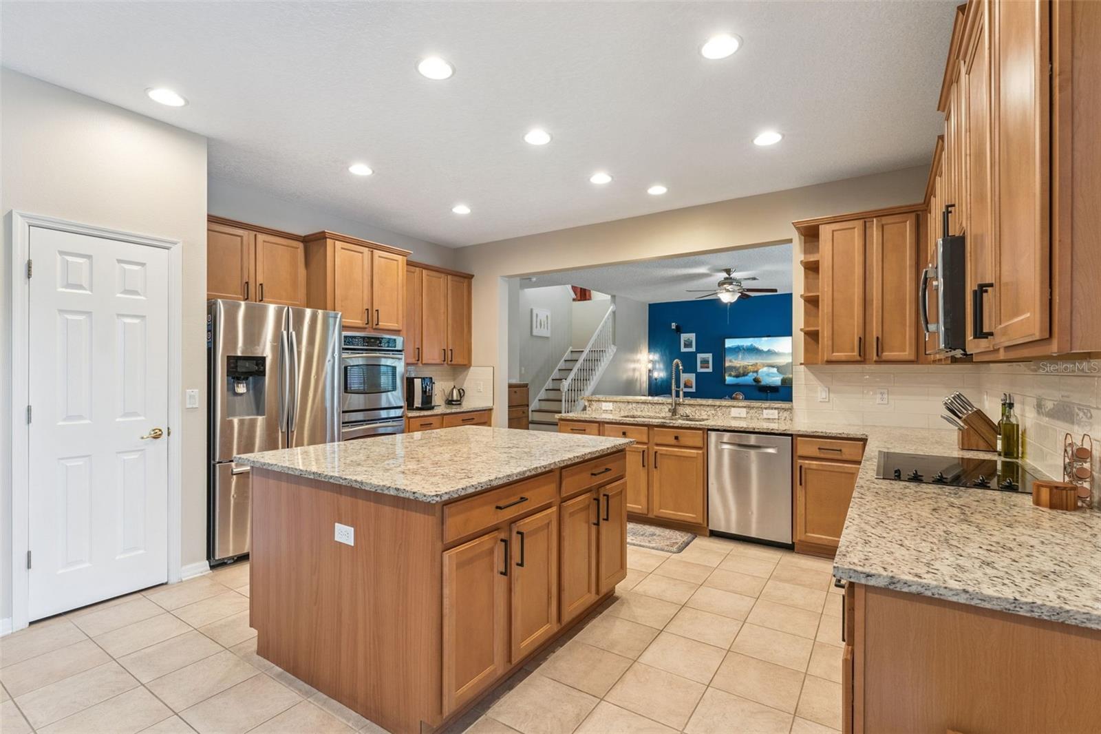 WESTFIELD LAKES - Residential