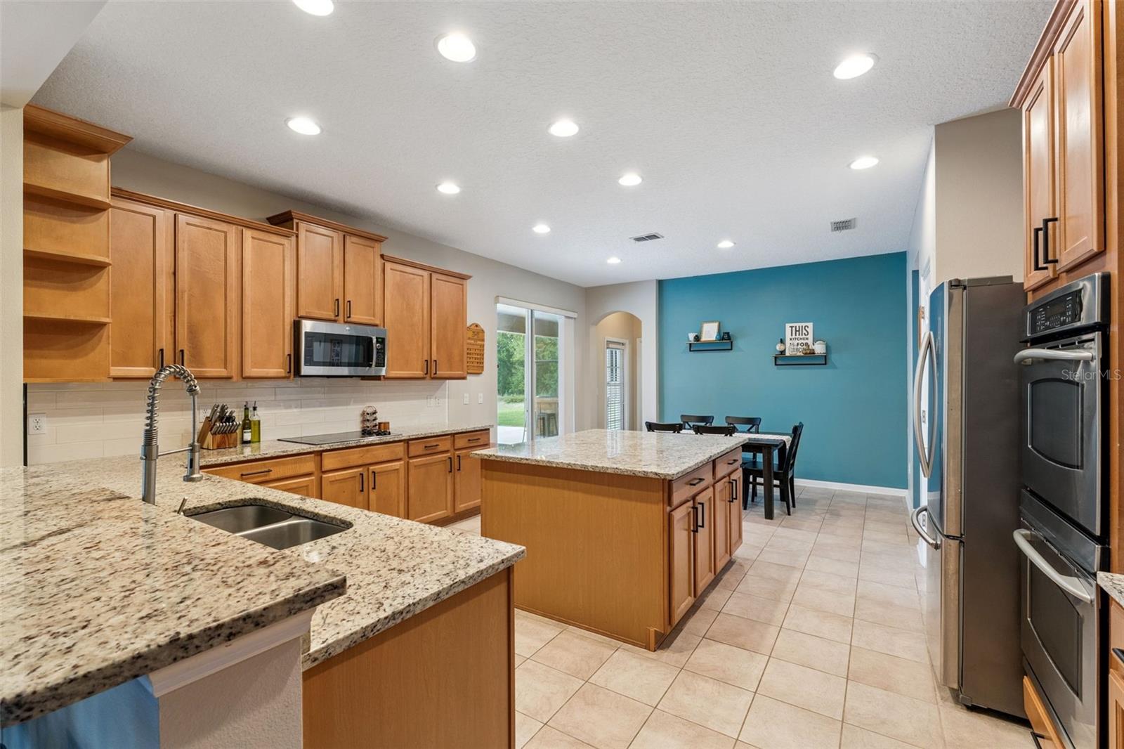 WESTFIELD LAKES - Residential