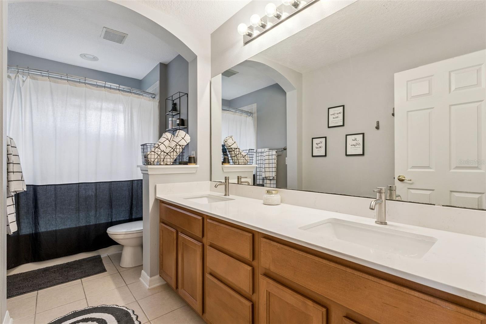 WESTFIELD LAKES - Residential